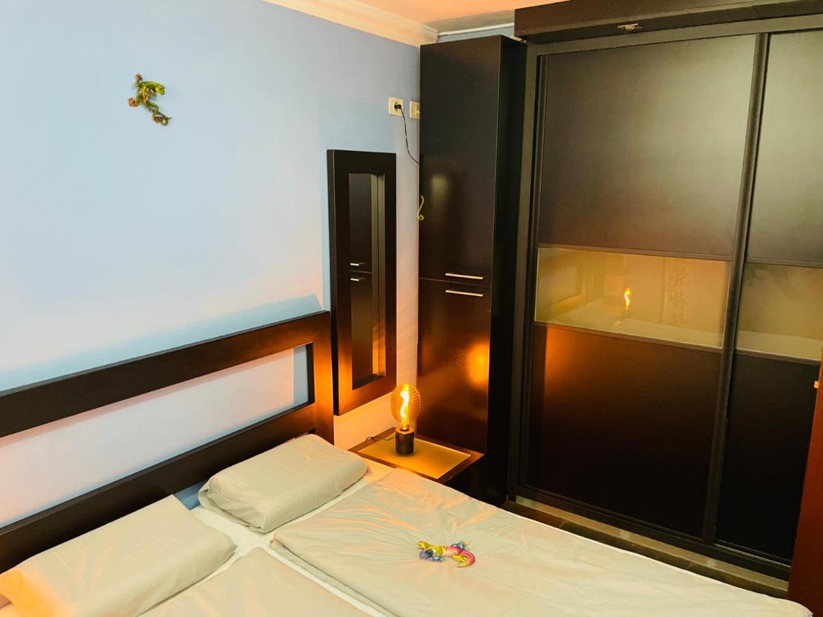 Lizards Lounge - Tanife Apartment Beim Yumbo Playa del Inglés Exterior foto